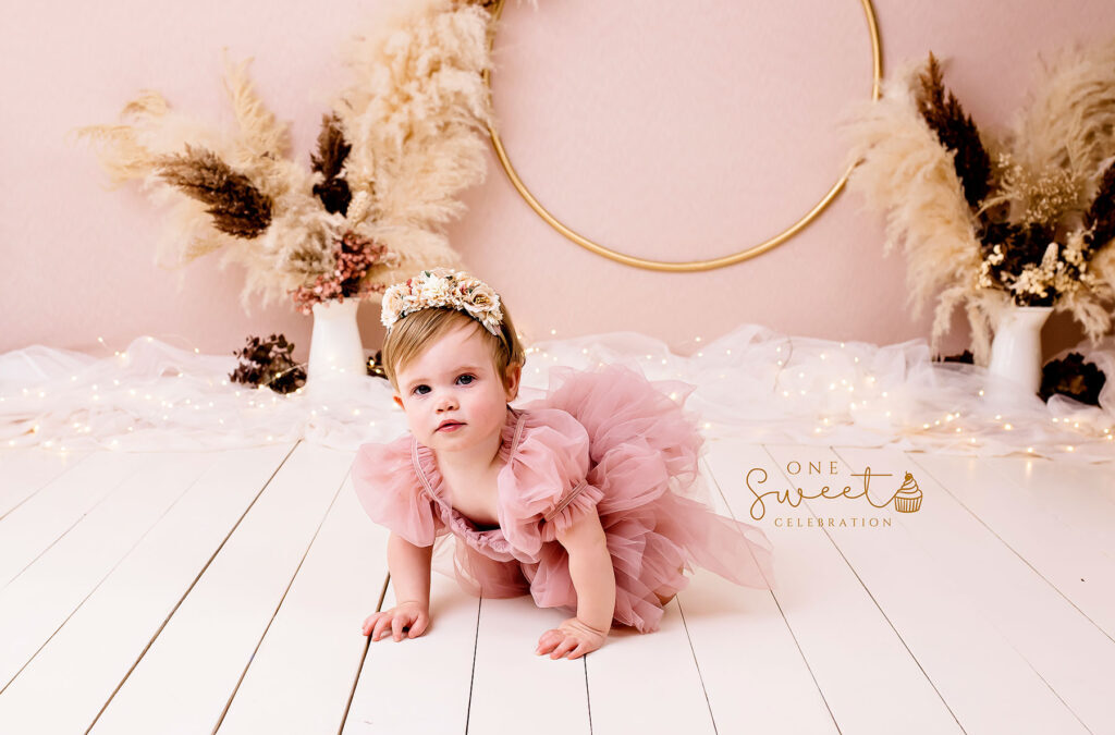 Blush boho cake smash – Gold Coast cake smash photographer